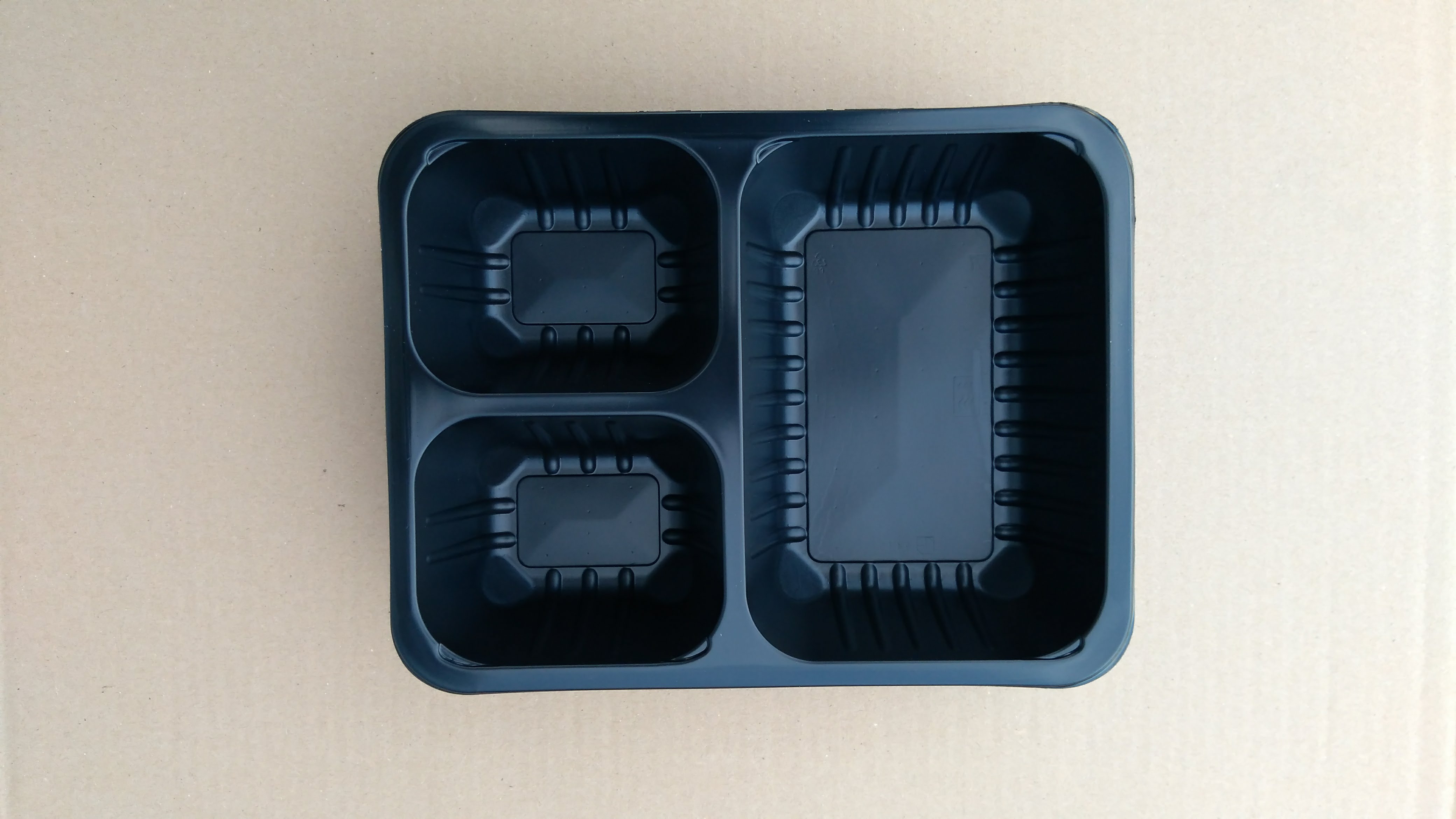 Miska trojdílná GT3D-T - 400 ks